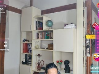 MiriamDelyn