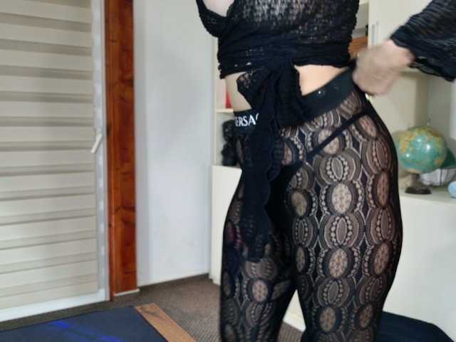 MiriamDelyn live cam on BongaCams
