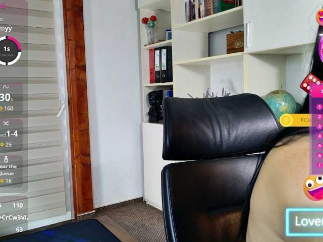 MiriamDelyn live cam preview