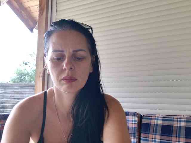 MiriamDelyn webcam