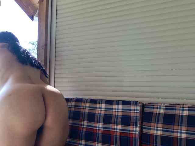MiriamDelyn webcam