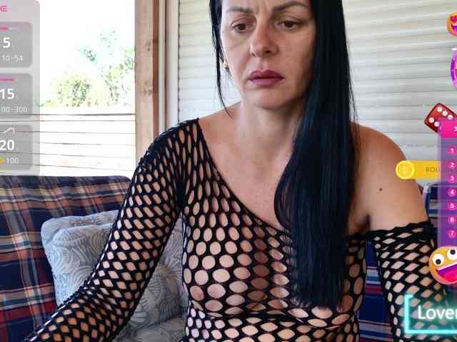 MiriamDelyn webcam