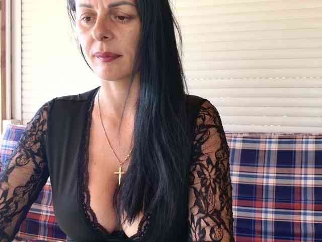 MiriamDelyn webcam