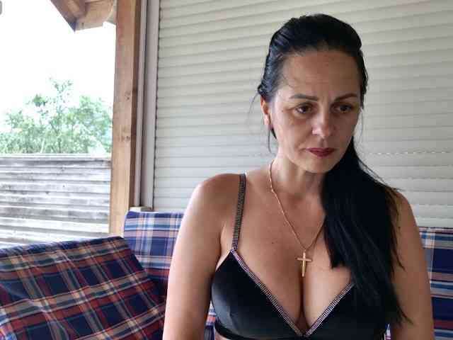 MiriamDelyn MiriamDelyn