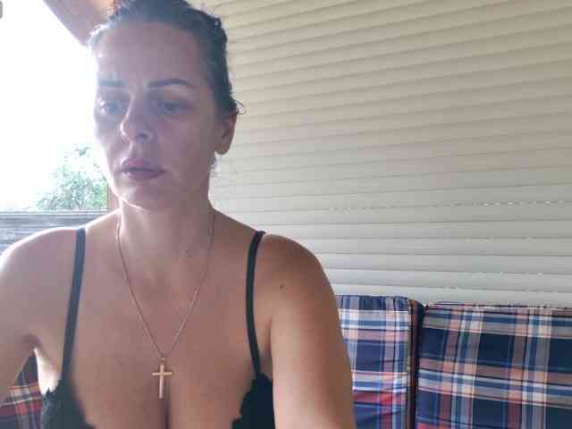 MiriamDelyn webcam