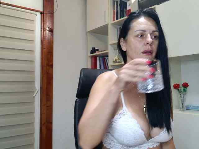 MiriamDelyn