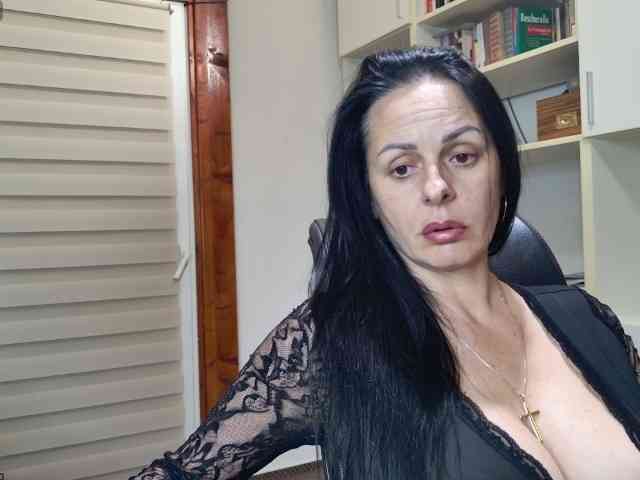 MiriamDelyn