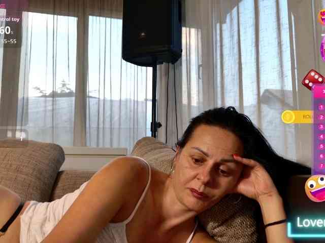 MiriamDelyn MiriamDelyn
