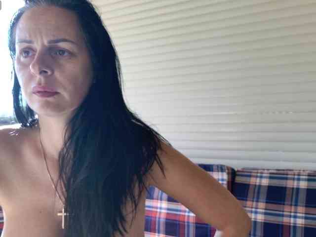 MiriamDelyn webcam
