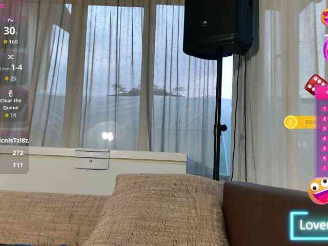 MiriamDelyn webcam
