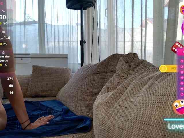 MiriamDelyn webcam