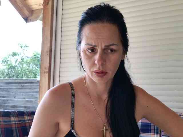 MiriamDelyn webcam