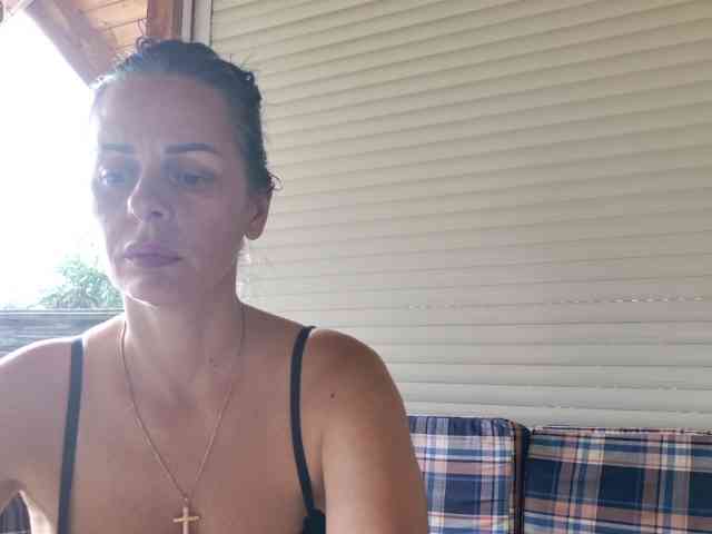 MiriamDelyn webcam