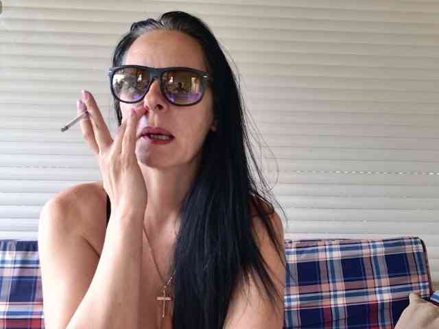 MiriamDelyn MiriamDelyn