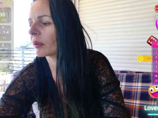 MiriamDelyn webcam