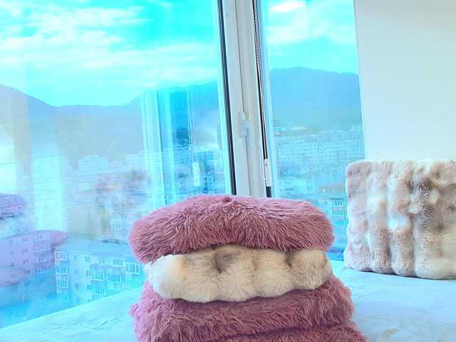 AngelicFox's BongaCams show and profile