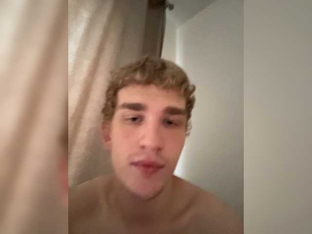 Cobaki live cam on BongaCams