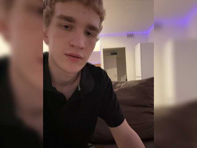 Cobaki live cam on BongaCams