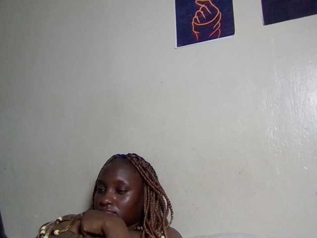 Kimzey live cam on BongaCams