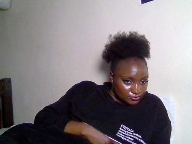Kimzey live cam on BongaCams