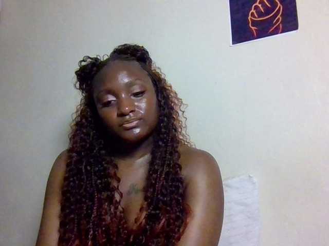 Kimzey live cam on BongaCams