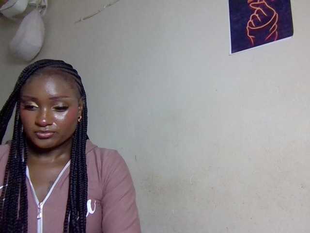 Kimzey live cam on BongaCams
