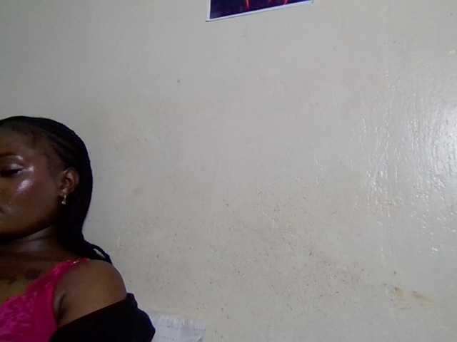 Kimzey live cam on BongaCams
