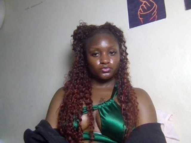 Kimzey live cam on BongaCams