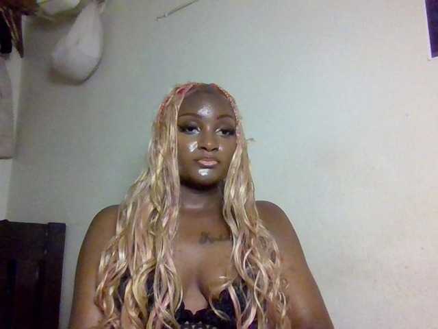 Kimzey live cam on BongaCams