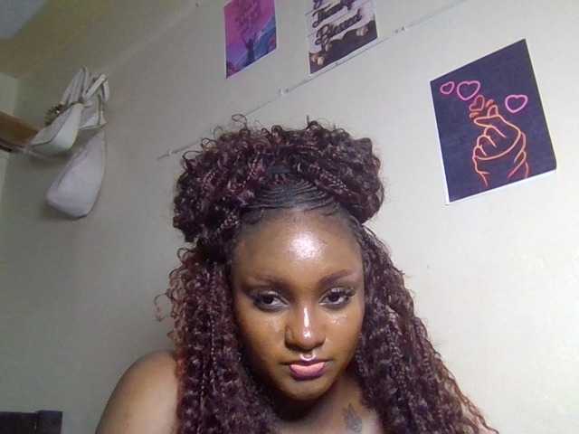 Kimzey live cam on BongaCams
