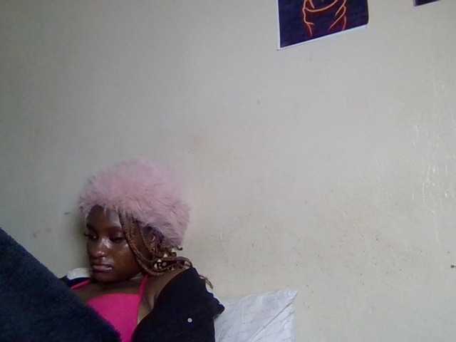 Kimzey live cam on BongaCams