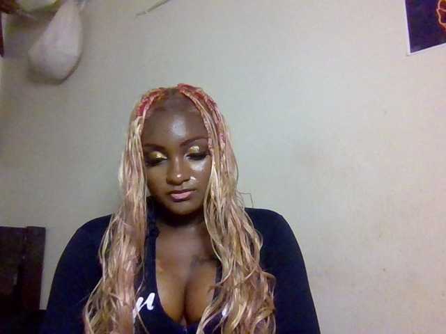SweetKimmie live cam on BongaCams