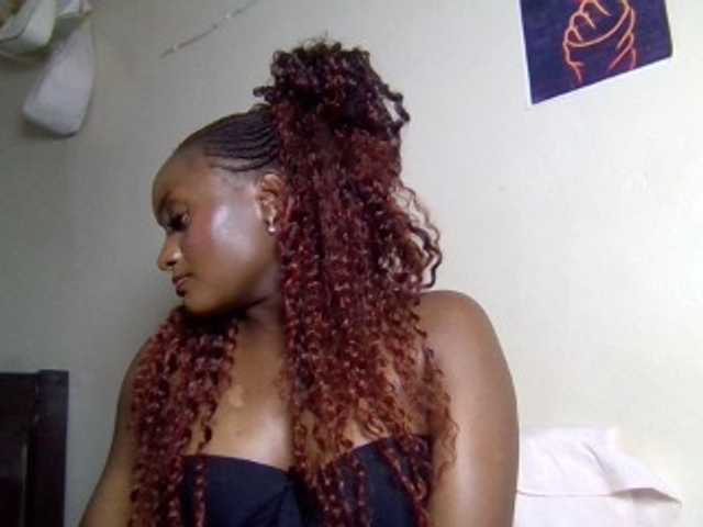 Kimzey live cam on BongaCams