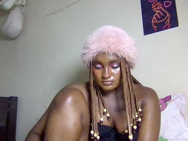 Kimzey live cam on BongaCams