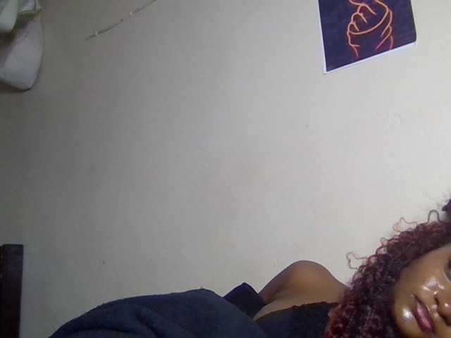 Kimzey live cam on BongaCams