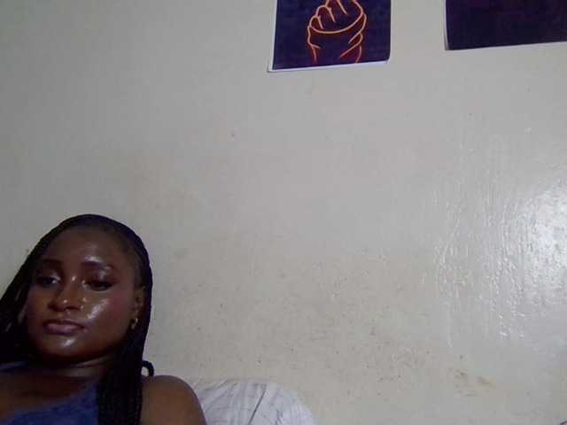 Kimzey live cam on BongaCams