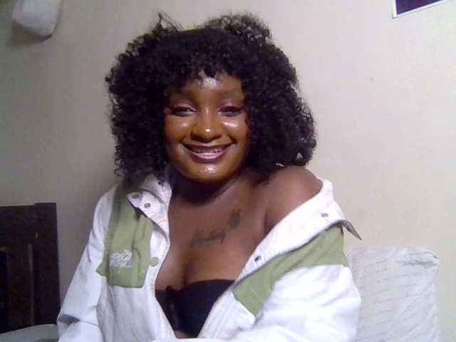 Kimzey live cam on BongaCams