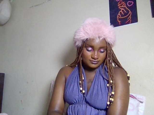 Kimzey live cam on BongaCams