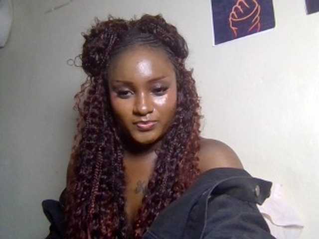 Kimzey live cam on BongaCams