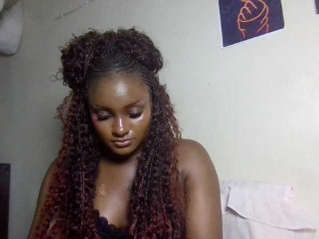 Kimzey live cam on BongaCams