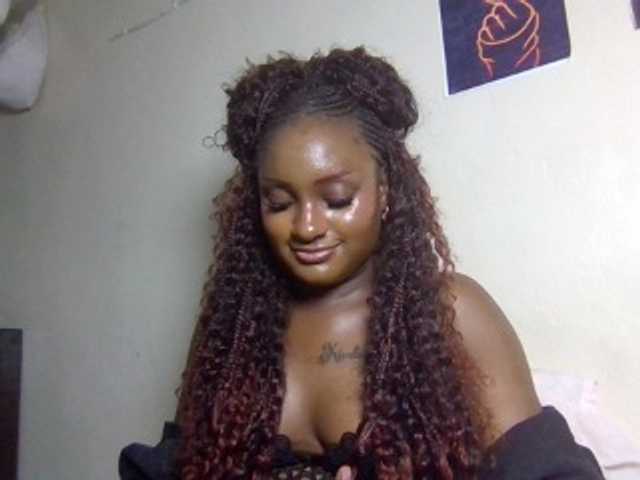 Kimzey live cam on BongaCams