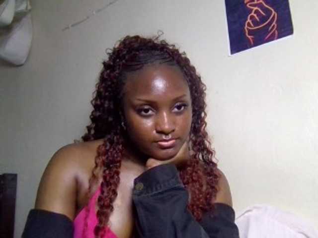 SweetKimmie live webcam show