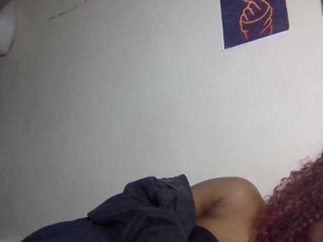 Kimzey live cam on BongaCams