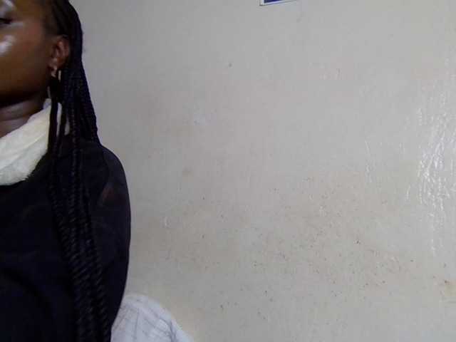 Kimzey live cam on BongaCams