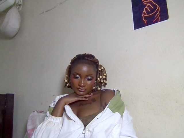 Kimzey live cam on BongaCams