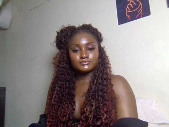 Kimzey live cam on BongaCams