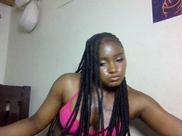 Kimzey live cam on BongaCams