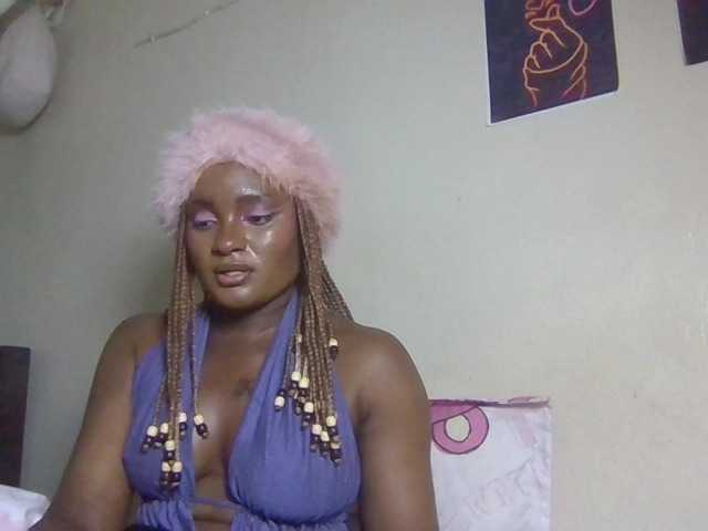 Kimzey live cam on BongaCams