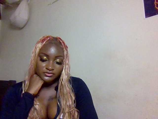 SweetKimmie live cam on BongaCams
