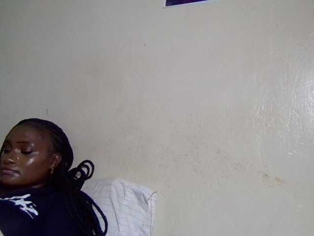 Kimzey live cam on BongaCams
